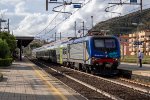 A "Vivalto" set arrives at Sestri Levante   